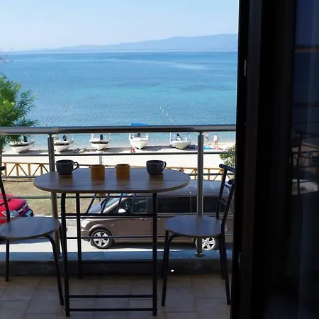 Seafront Centre Ouranoupoli Apartment Exterior photo