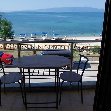 Seafront Centre Ouranoupoli Apartment Exterior photo